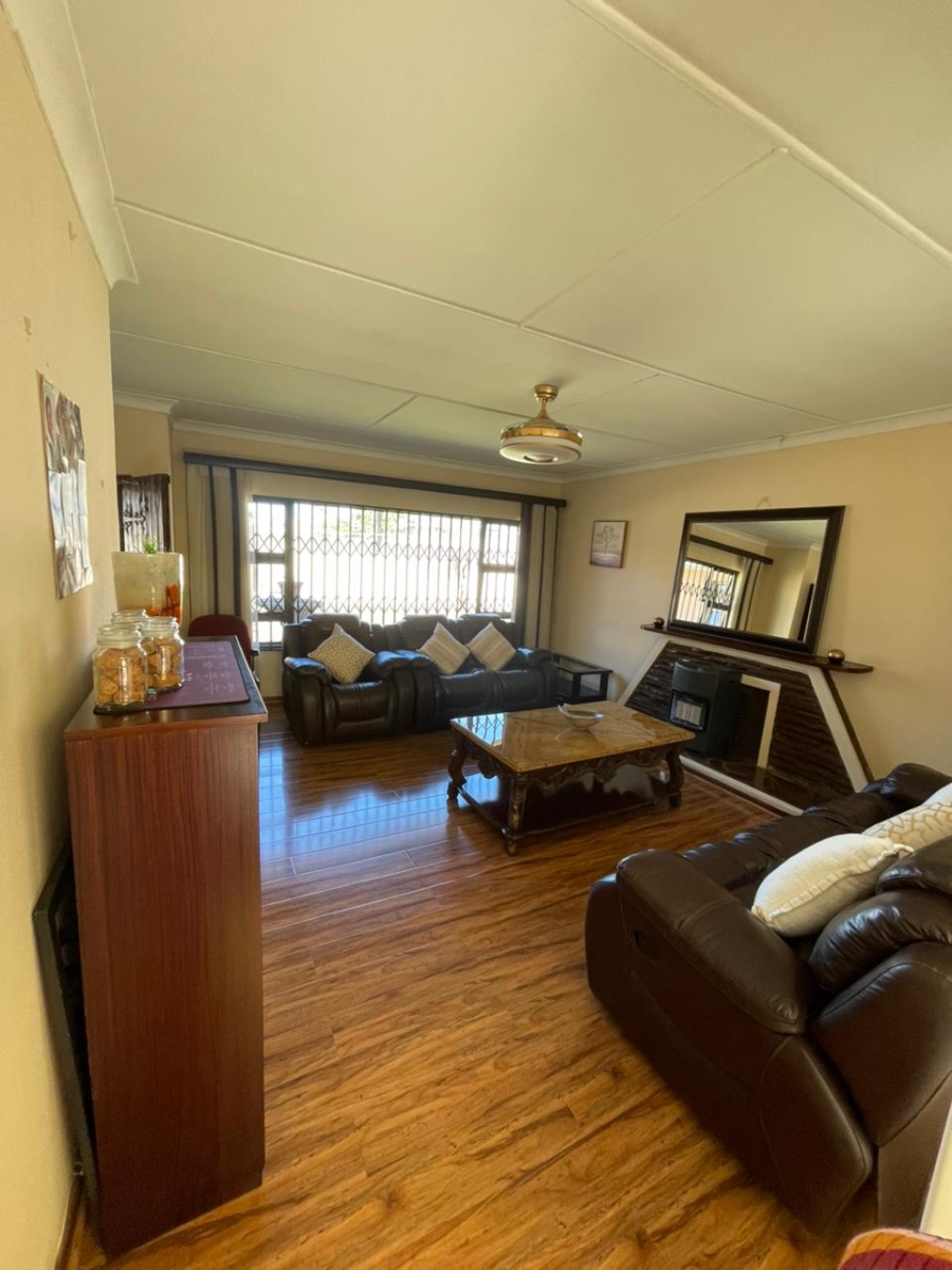 3 Bedroom Property for Sale in Amalinda Eastern Cape